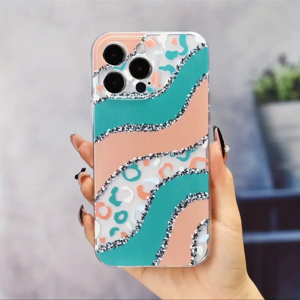 🐆iPhone 13 Pro Max or 12 Pro Max Leopard Print Shockproof Case Brand New in Pkg - Picture 4 of 6